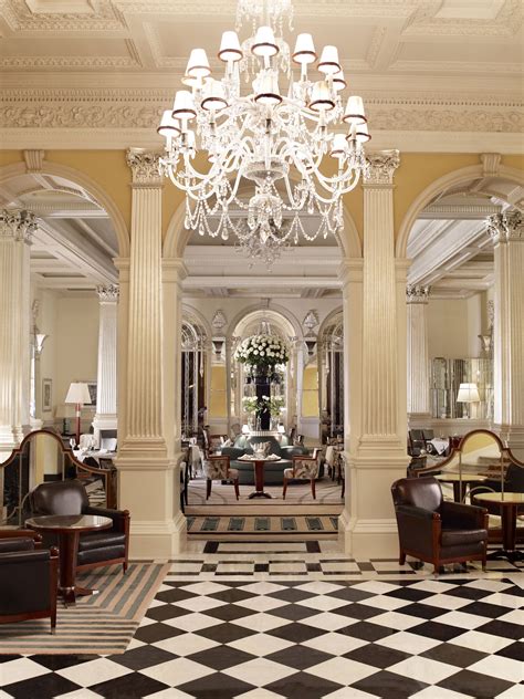 claridge hotel|More.